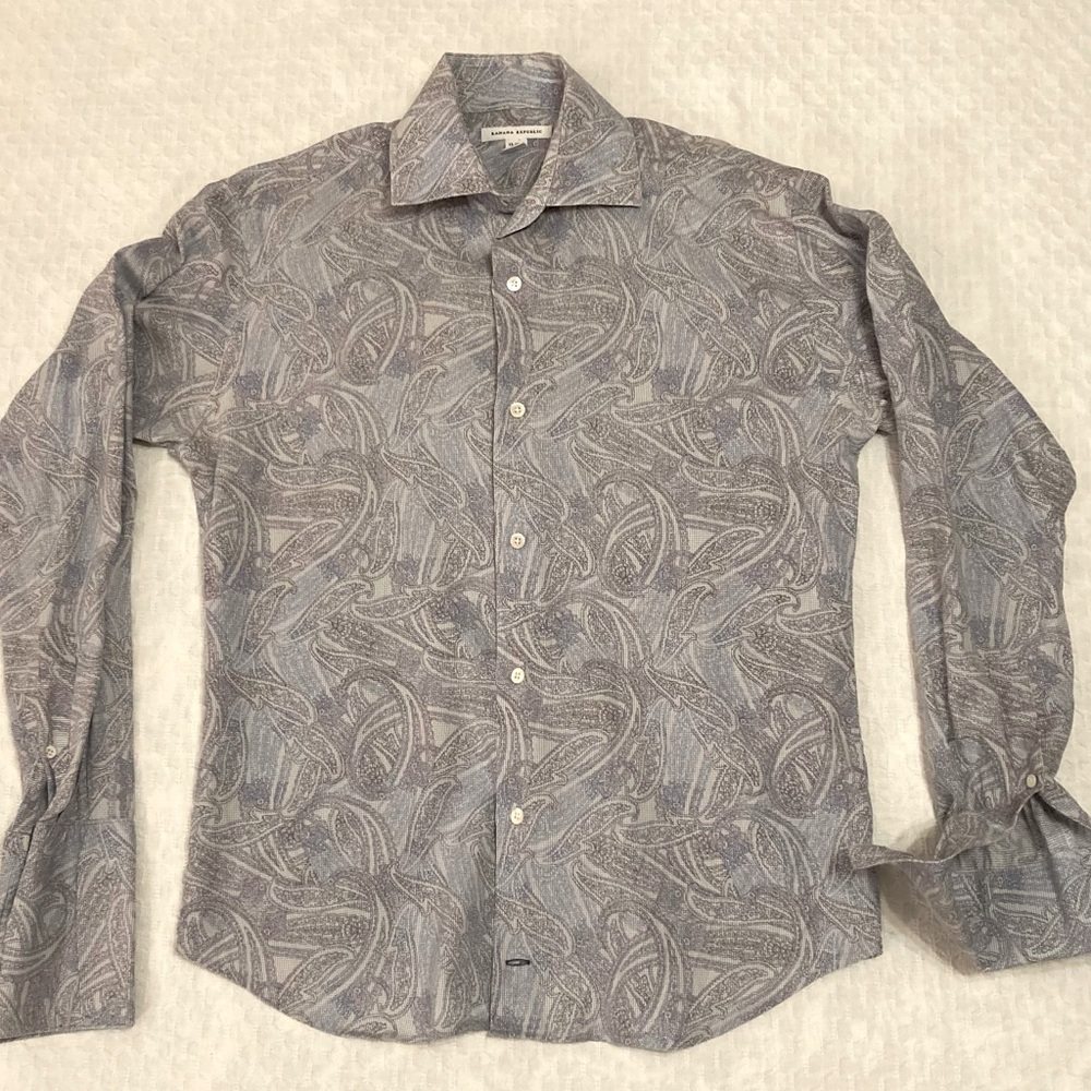 Banana Republic Men’s French Cuff Dress Shirt, M, 15-15.5, Light Blue Paisley